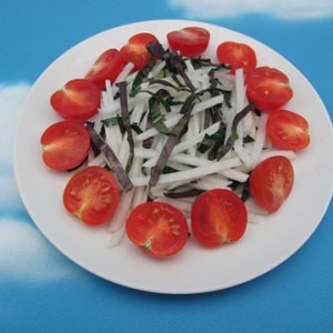 沖縄野菜★ハンダマの大根サラダ